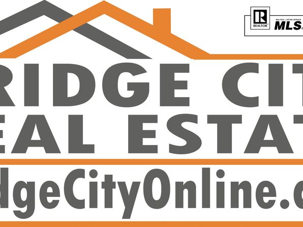 922 2nd Ave W, Mobridge, SD 57601