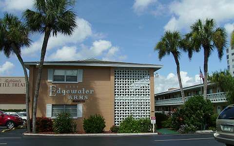 1st image of 2113 Lakeview Dr Unit 8-C