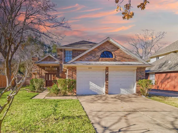 3326 Sturbridge Ln, Sugar Land, TX 77479