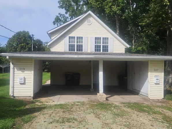 319 W Chapel St #319, Rockton, IL 61072