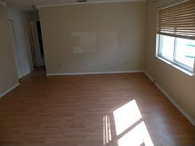5th image of 1449 SW Sudder Ave