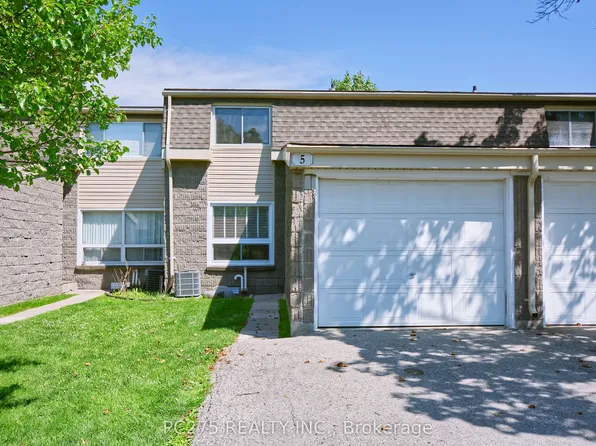 1460 Limberlost Rd #5, London, ON N6G 2C6