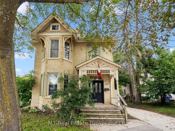 125 Elora St S, Minto, ON N0G 1Z0
