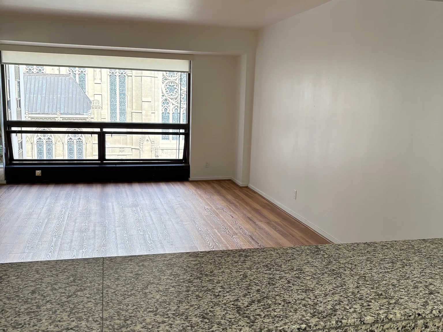 1177 California St — Photo 3