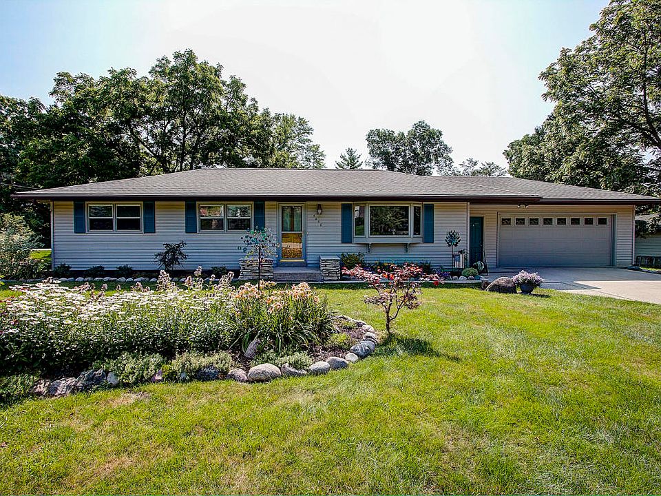 1st image of 5456 S Martha Dr