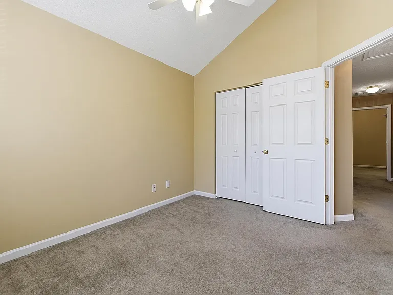 1094 Oakdale Ct — Photo 19