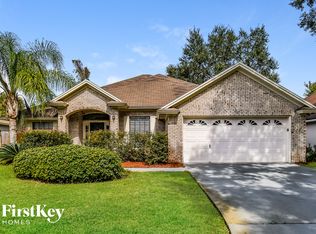 561 Sparrow Branch Cir, Saint Johns, FL 32259