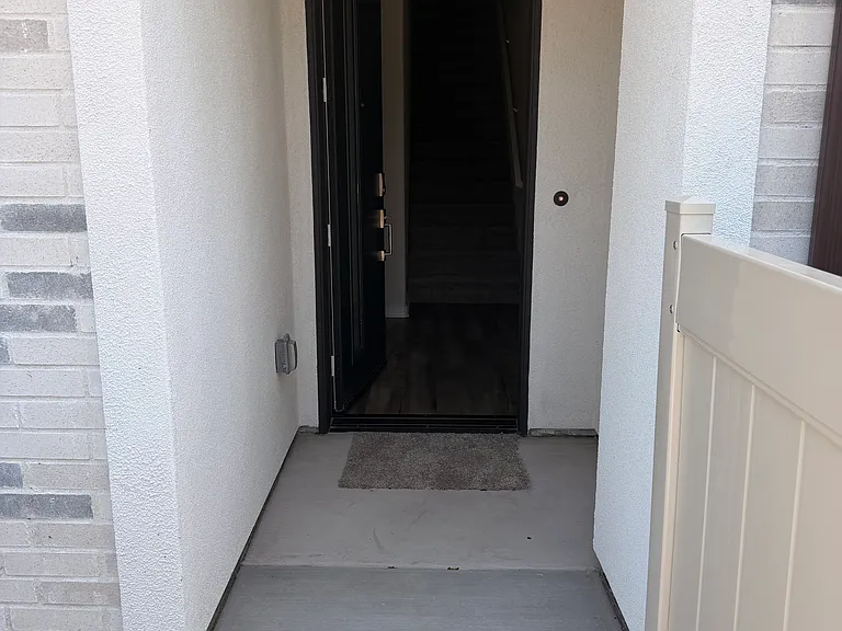 9535 Hannah Way #30 — Photo 13