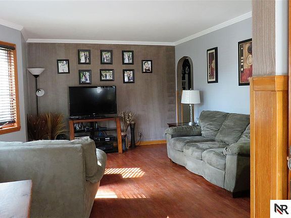 3rd image of 5416 S 38th St