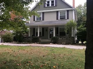 4322 Porter Rd, North Olmsted, OH 44070