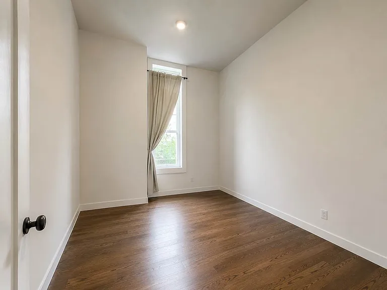 144 Lefferts Pl #1Z — Photo 4