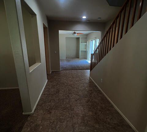 2nd image of 14901 W ASHLAND Avenue
