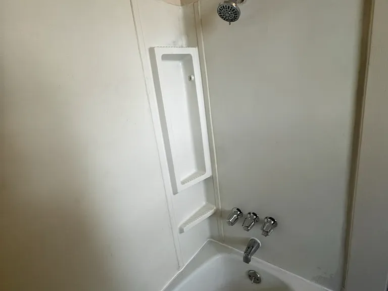 837 N Madison St — Photo 7