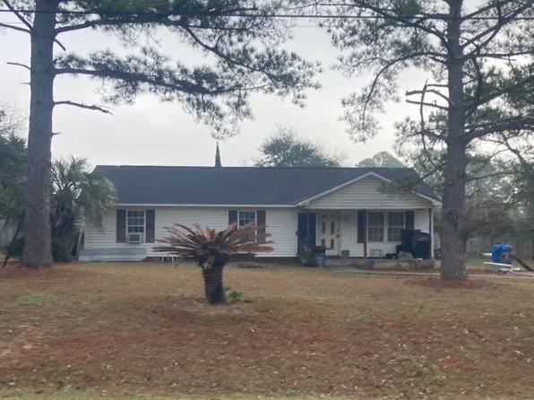 134 Helen St, Leesburg, GA 31763