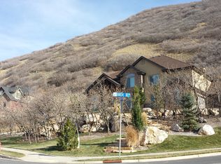 3528 N Layton Ridge Dr, Layton, UT 84040