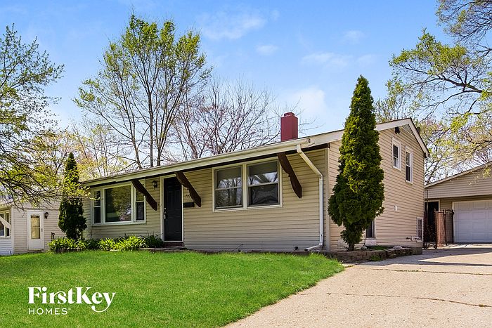 1st image of 7022 Lowell Dr