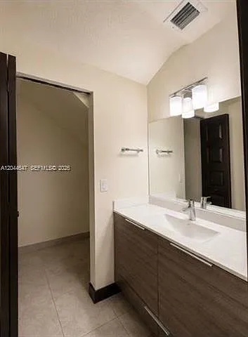 15668 NW 91st Ct — Photo 7