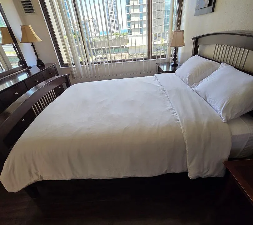 2140 Kuhio Ave #1007