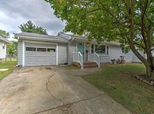 2020 Ramsey Dr, Decatur, IL 62526