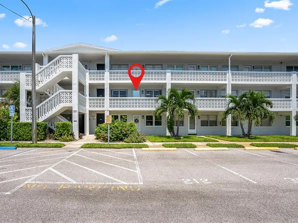 1001 77th Ave N APT 207, Saint Petersburg, FL 33702