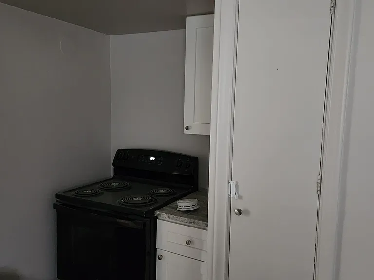 1506 Potomac Dr #1 — Photo 9