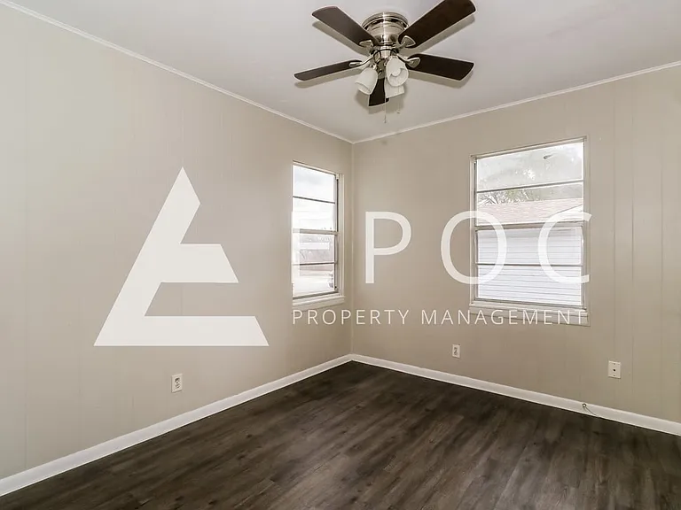 1412 Alta Mira Dr — Photo 11