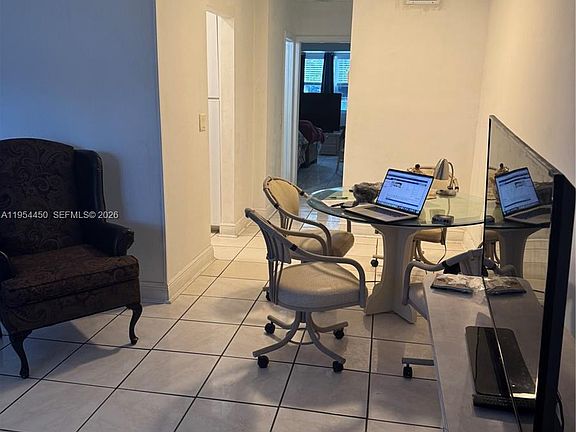 4th image of 55 NW 204th St APT 1