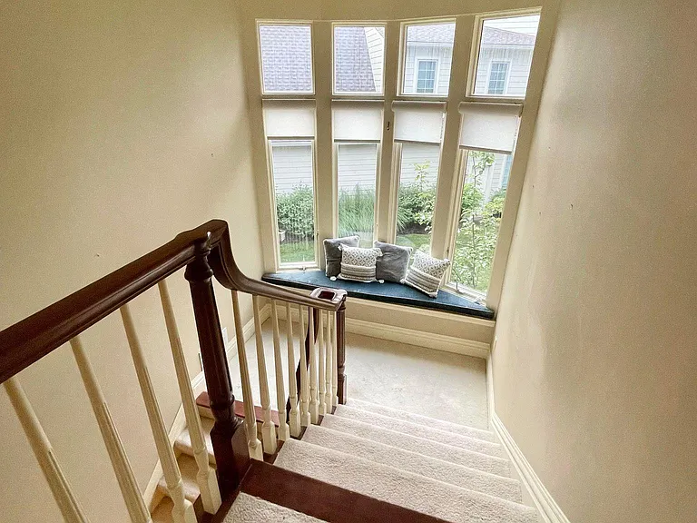 8034 Balmoral Ct — Photo 34