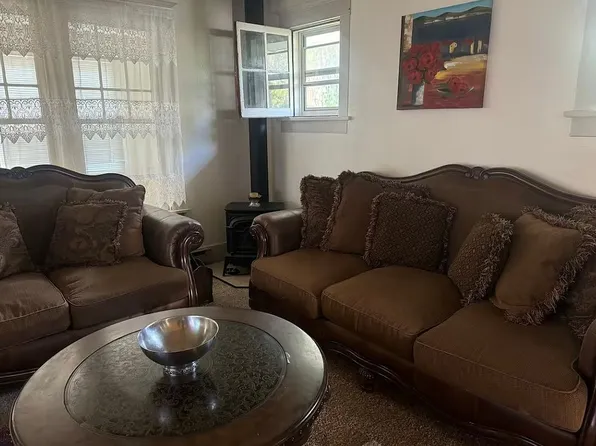238 Market St, Lander, WY 82520