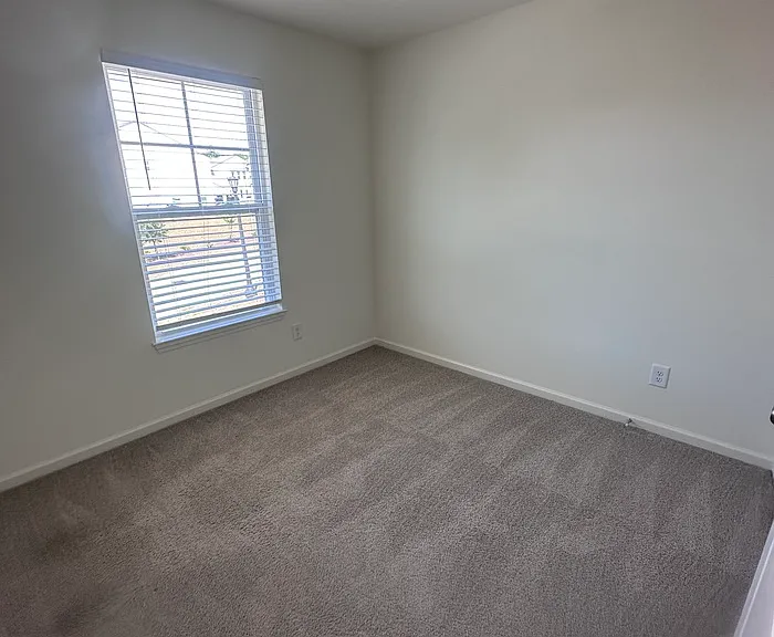 215 Banbury Ln #26 — Photo 7