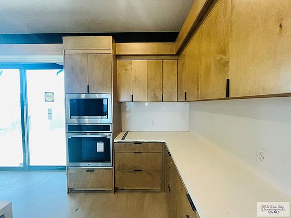 2nd image of 4614 Juniper Dr #A-b