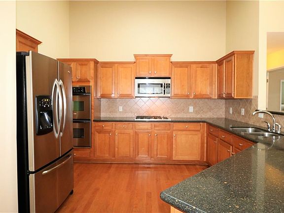 4th image of 181 Mill Stone Dr