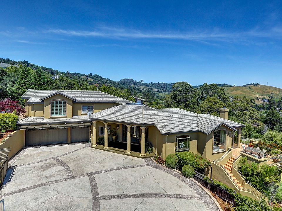 1st image of 70 Kite Hill Ln