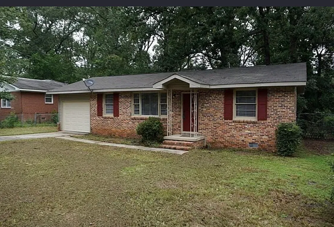 3 bed, 1253 sqft, $1,200 — Photo 1