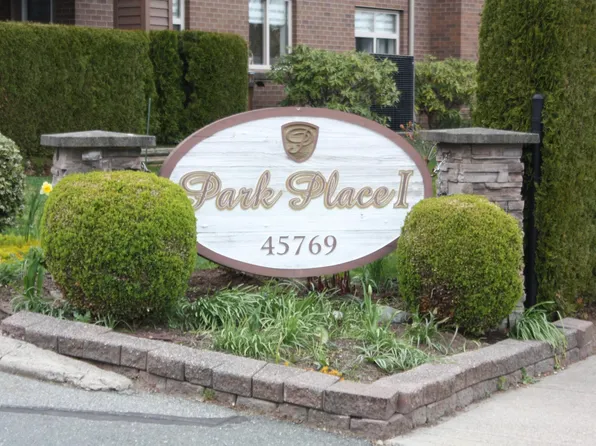 45769 Stevenson Rd #412, Chilliwack, BC V2R 5Z2