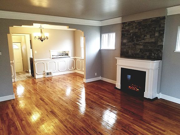3rd image of 344 Alderson Ave