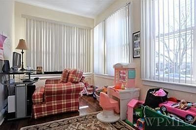 5th image of 91 Loring Ave