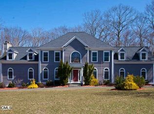 11 Grindstone Ln, Monroe, CT 06468