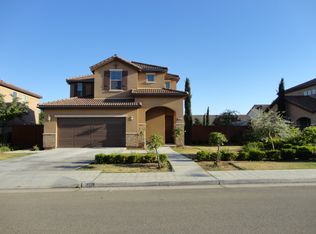 5811 W Richert Ave, Fresno, CA 93722