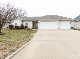 533 N Glenwood Ave, Republic, MO 65738