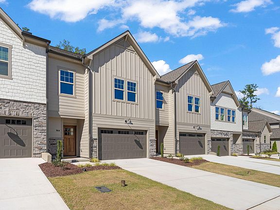 2nd image of 994 Double Helix Rd