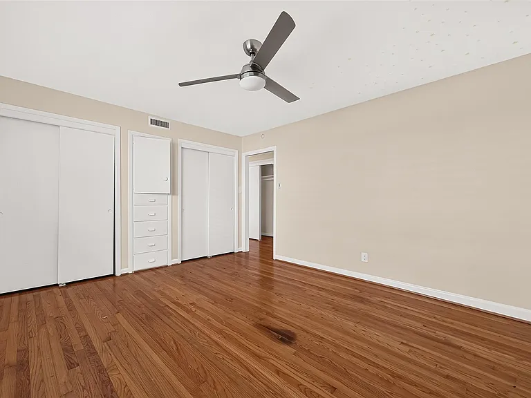 4002 Mischire Dr — Photo 36