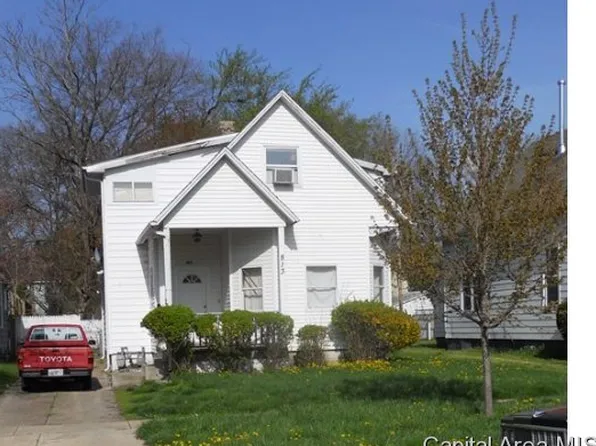 813 N 8th St, Springfield, IL 62702