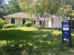 10648 Rich Rd, Bloomington, MN 55437