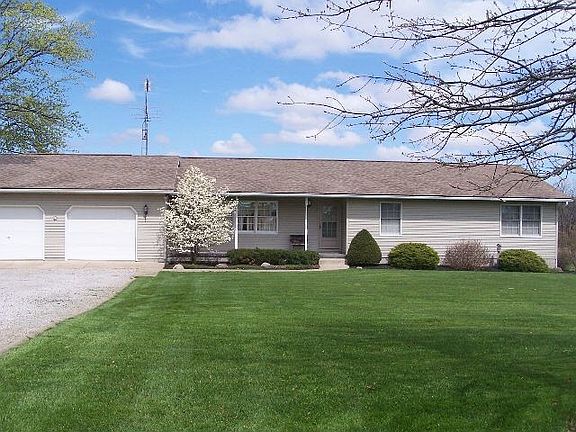 4th image of 718 County Road 1775