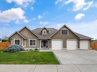 2790 Leopold Ln, Richland, WA 99352