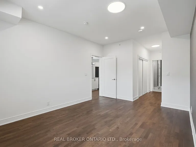 1575 Lakeshore Rd W #366 — Photo 19