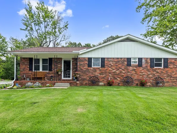 518 Peach Tree St, Nortonville, KY 42442