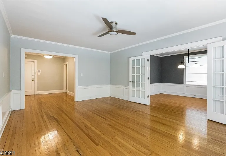 55 Park Ave #26 — Photo 9