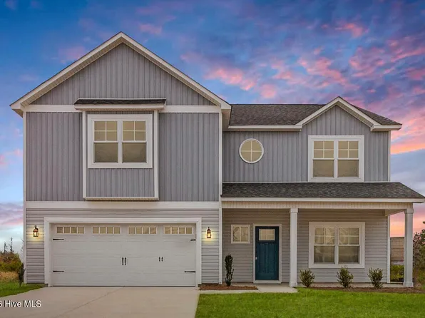 279 E Ivybridge Drive, Hubert, NC 28539